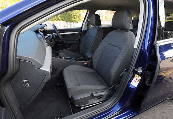 【注目モデル試乗】VWゴルフはいつの時代も、クルマの方向性を指し示す世界のベンチマーク。ヴァリアントTDIの凄い実力