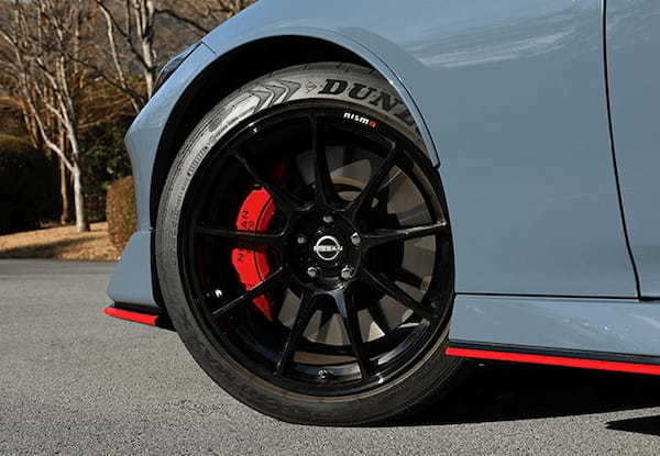 【注目モデル・疾走る】手強い、でもそれが楽しい。マニアを魅了するフェアレディZ NISMOのエネルギッシュ・パフォーマンス