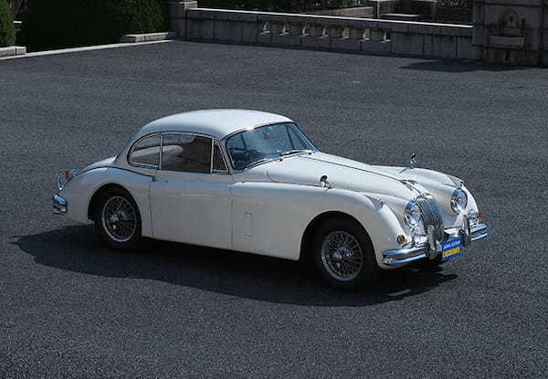 【20世紀名車】英国サラブレッドの気品とル・マンを制したメカニズム。1958年ジャガーXK150クーペの優雅な世界