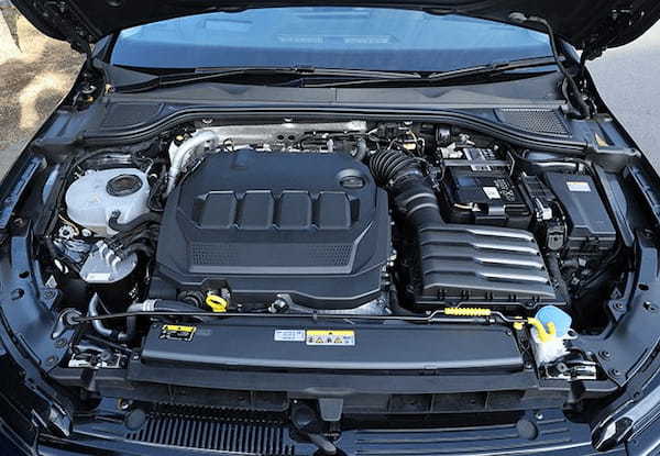 【注目モデル試乗】VWゴルフはいつの時代も、クルマの方向性を指し示す世界のベンチマーク。ヴァリアントTDIの凄い実力