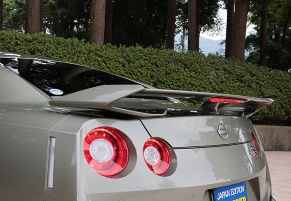 【最新モデル試乗】日本の至宝のさらなる進化。GT-R・2024年モデルの圧倒的パフォーマンス
