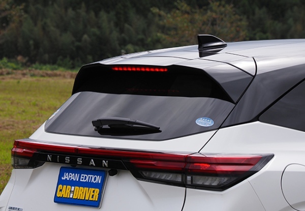 【人気モデル研究】モーター駆動で先進の走りを追求。日産ノート・オーラのプレミアムな世界観