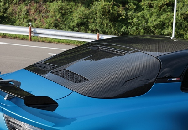 【最新モデル試乗】過激なフレンチロケット、アルピーヌA110Rの超痛快ハンドリング、これは絶品!