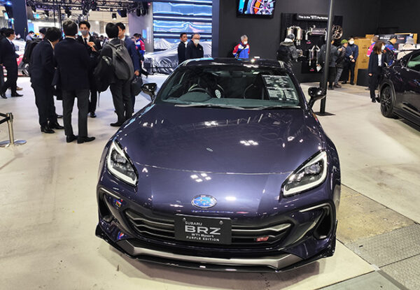 エレガントな大人のスポーツクーペ、SUBARU BRZ STIスポーツ「PURPLE EDITION」の魅力