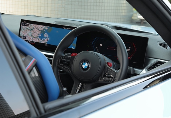 【最新モデル試乗】絶品Mパワー・ストレート6＋6MT。BMW・M2はすべてでドライバーを魅了する！