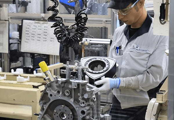 【注目モデル解説】11年ぶりにロータリー復活！ マツダMX-30 R-EVはエンジニアの夢が結実した「努力のクルマ」だった！