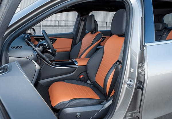 【最新モデル試乗】モーターで118km走る先進PHEV。いま最も賢いメルセデス、GLC350eの卓越パフォーマンス
