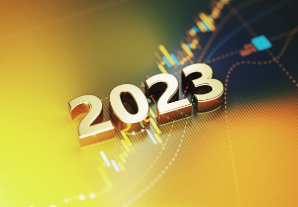 2023年のアパレル大予測　外資による買収加速・DX失敗・中国企業に完敗、が起こる理由