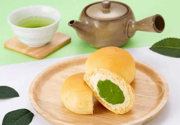 ファミリーマート限定「冷やして食べる とろけるくりーむパン 出雲抹茶」2023年4月25日（火）より販売開始