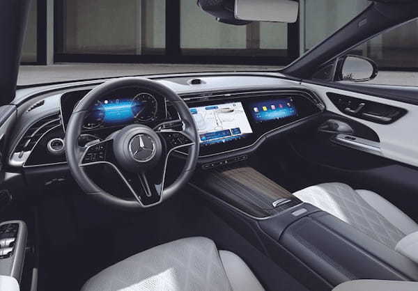 第6世代の新型メルセデス・ベンツEクラスのセダンとステーションワゴンに最上級のエクスクルーシブラインを新設定