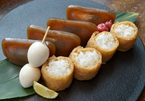 なんだこれ？こんにゃくでシャリを包んだ「こんにゃく寿司」って知ってる？