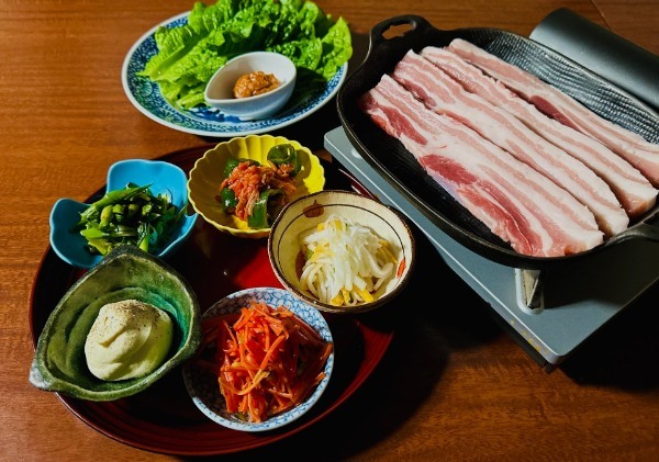 大山で大人気の韓国食堂「ケグリ」と「もつ吉」がコラボレーション！韓国もつ鍋・京風サムギョプサルなどのコラボメニューを、2023年2月6日(月)より期間限定でスタート！