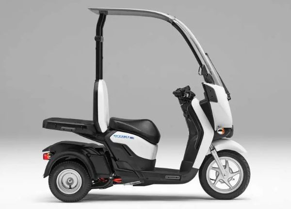 未来の働く三輪EV「GYRO CANOPY e:」法人向けに発売開始！