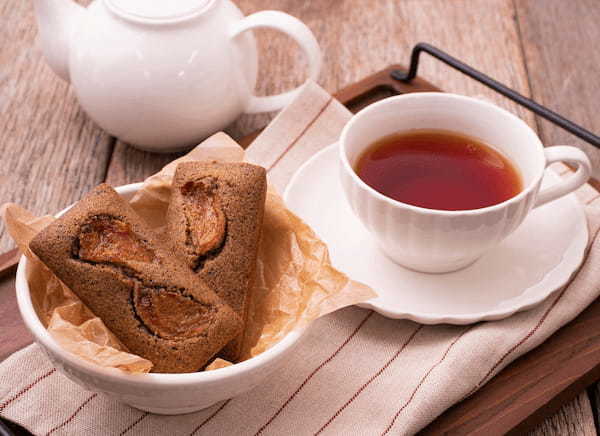 “焼きたてフィナンシェ”が代表商品の「ノワ・ドゥ・ブール」は、紅茶専門店「TEAPOND」のアールグレイを使用した『焼きたてフィナンシェ(紅茶)』を2月22日(水)より販売いたします。
