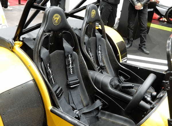従来のケータハム・セブン270の後継モデルとなる「セブン340」が日本デビュー