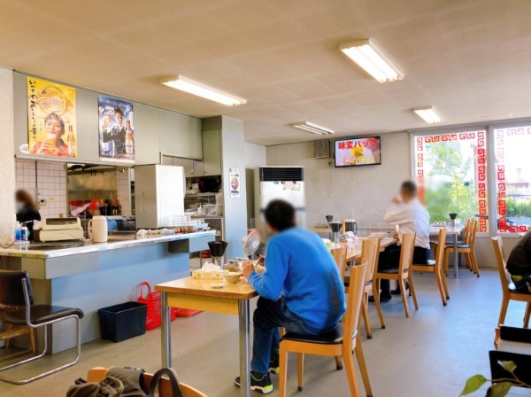 ラーメン屋「ほうれんそう」の『チャーシュー麺とライス』（西宮北インターちかく）【にしつーグルメ】