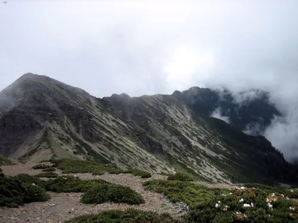 閲覧注意！？登山にまつわる怖い話8選。山での怪奇現象や心霊体験をまとめてご紹介