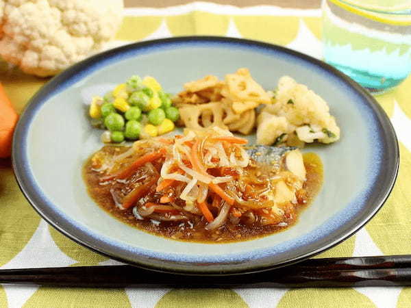 ふっくらと焼き上げた「さばの胡麻辣油ソース」がナッシュから新発売