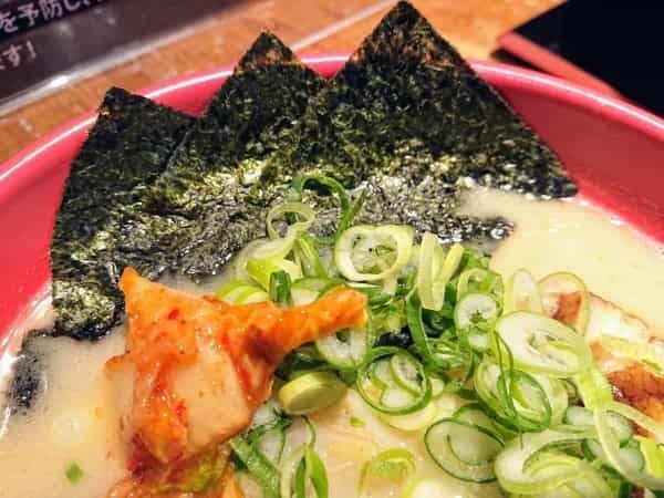 苦楽園口駅すぐの『らぁめんたろう』で「たろちゃんラーメン」食べてきた　【にしつーグルメ】