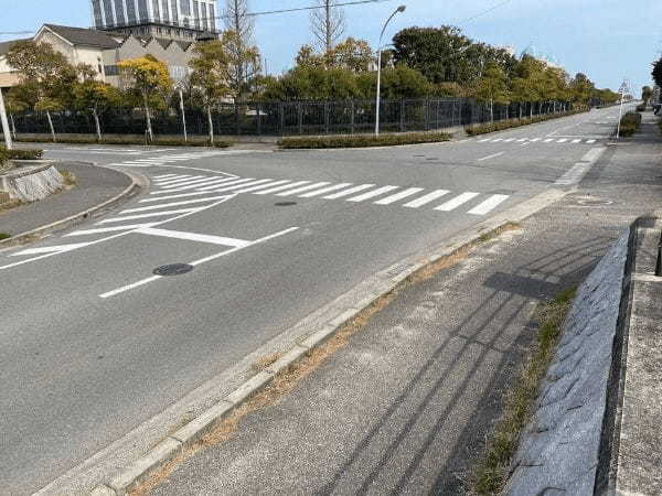 「事故多発交差点なのにどうして信号を設置しないの？」警察に聞いてみたら意外な回答が