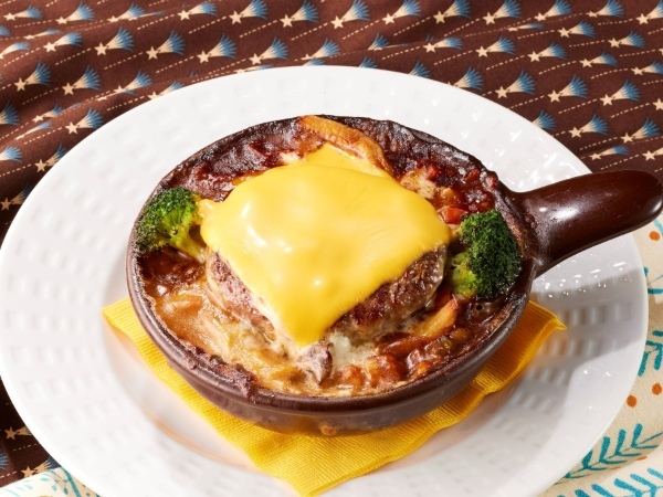 【ココス】「2023秋冬グランドメニュー」スタート！ココスの看板商品“包み焼きハンバーグ”のラインアップ拡充などお客様のお食事シーンにあわせたメニューを展開！