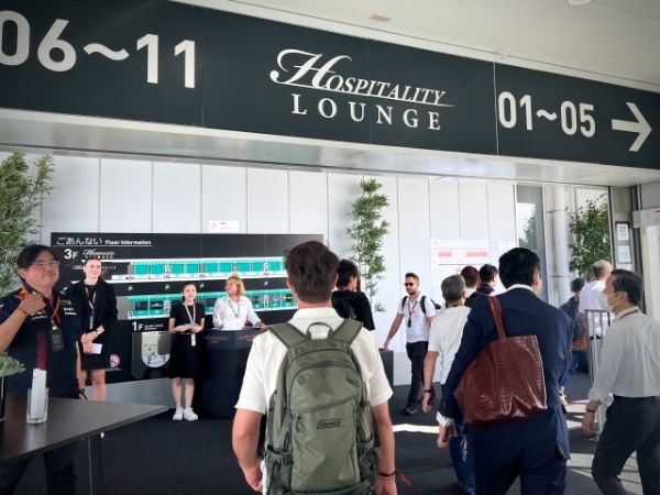 現地でのF1観戦が最も優雅に楽しめる『F1パドッククラブ』を初体験!そこは“人生に一度は行くべき場所”だった