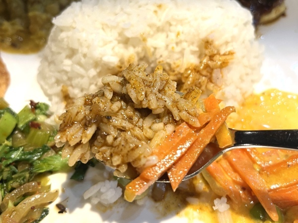 【熊本市中央区】現地のスリランカスタイルで頂く！「ジャニスリランカキッチン下通店」4月3日(月)オープン！