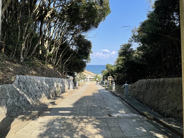 鳥取「白兎神社」って知ってますか！？日本最古級のラブストーリーから縁をいただこう！