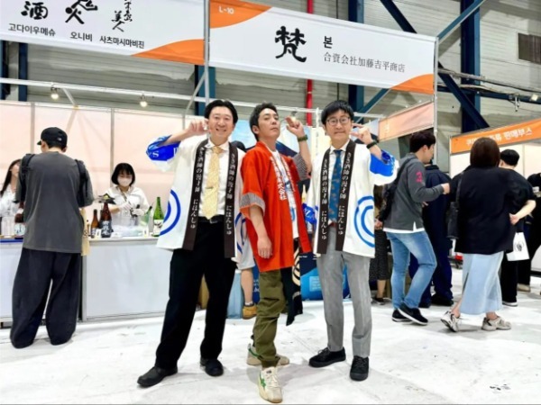 日本の地酒が韓国の若者の間で人気爆発!?アジア最大級の日本酒イベント『SEOUL SAKE FESTIVAL 2024』にきき酒師の漫才師にほんしゅが潜入レポート！