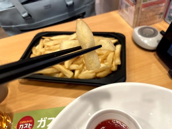 【マジか】ガストで食べ残した料理を「罪悪感ゼロ」で処理する方法 それは……
