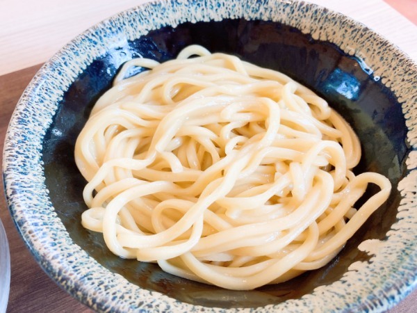 自由自在の味変ができる！「つけ麺 らぁ麺 極旨」で自分好みの麺を見つけるのが楽しい。