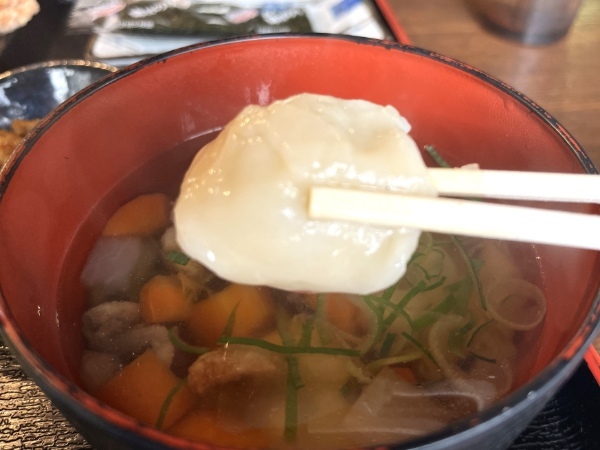 【益城ランチ】観光気分でゆっくり！「鶏炭焼 おはこ 西原店」でランチと向き合う時間が心地よい。