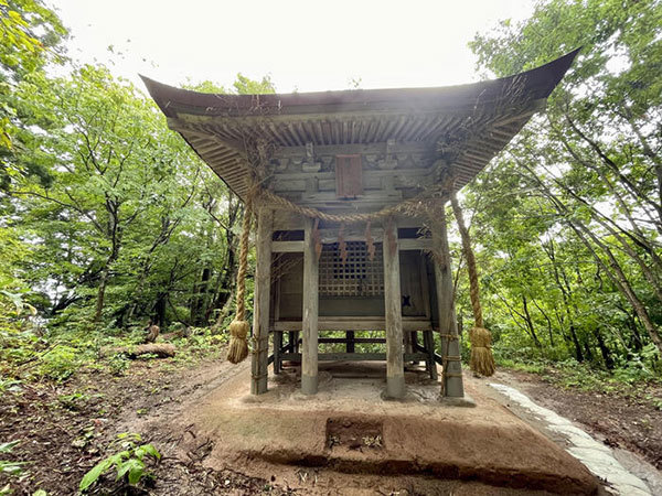 【山形】神々しい金峯山に登拝