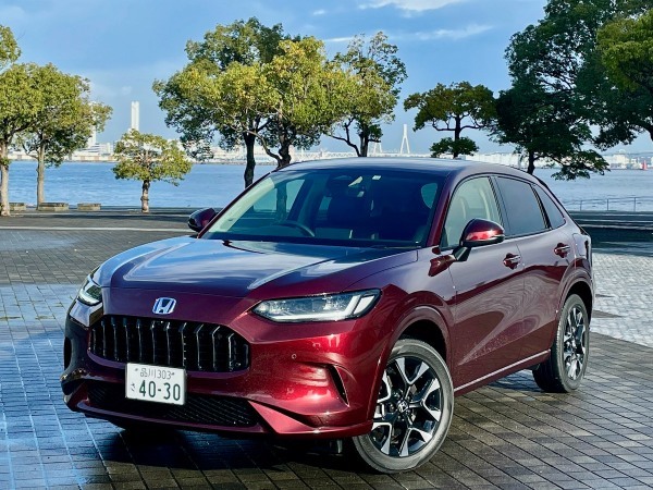 【ホンダ ZR-V 試乗記】放たれる存在感。こだわりのドラポジで走りも爽快なSUV