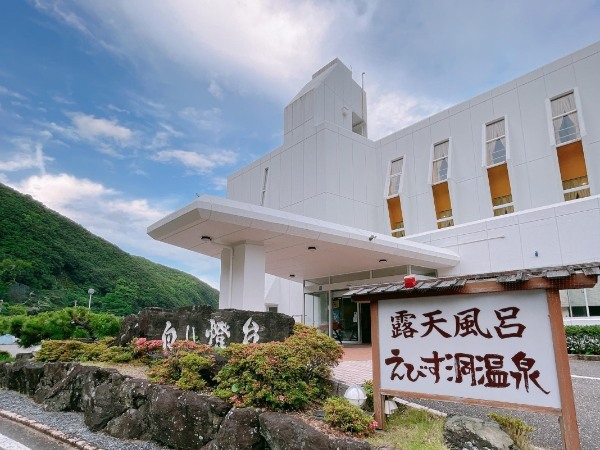 徳島県で愛犬とおでかけ！気軽に立ち寄れるカフェやペットと泊まれる宿を愛犬家目線でピックアップ