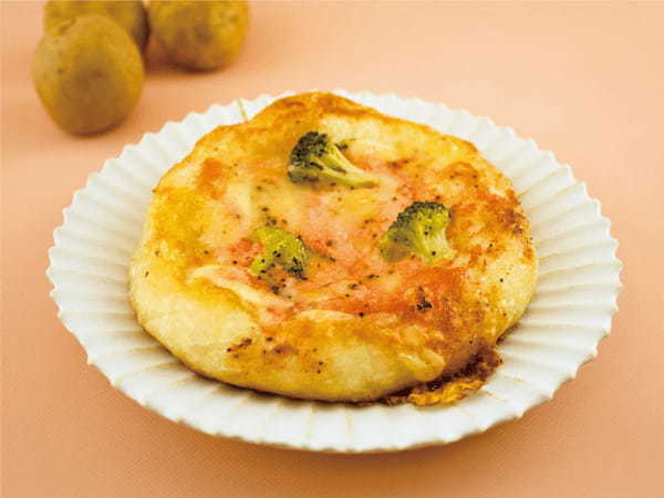 【フレッズカフェベーカリー】桜の花も咲き揃い、心躍る季節になりました。進学、就職、ときめく新生活が始まり日々の変化で少し疲れた心には、春の日差しのようなホッとする個性豊かなパンをご用意致しました。