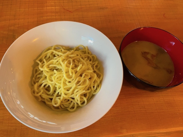 阿蘇くまもと空港で東京の人気ラーメンが味わえる！【空港グルメ】