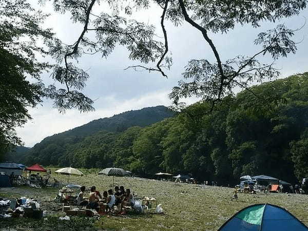埼玉・嵐山渓谷バーベキュー場は川遊びができる！大自然の中で遊んで食べて1日大満喫