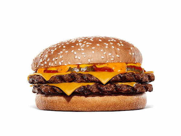 バーガーキング®の「にんにく・ガーリックバーガー」が超大型化して堂々誕生！たっぷりの特製ガーリックソースに直火焼きビーフ4枚とチーズ4枚が極限の旨さ！『にんにく・ガーリック ザ・ワンパウンダー』新発売