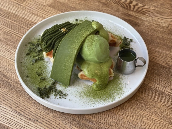 「パンとエスプレッソと自由形」や「なんとかプレッソ」など4店舗で静岡県産抹茶を使ったスイーツなどが食べれる「抹茶フェア」が4月3日より開催