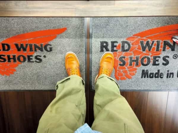 これ全部でいくらする？　コレクターの鑑“RED WING”専用の部屋を作った人