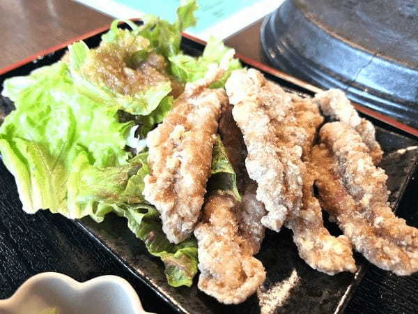 【益城ランチ】観光気分でゆっくり！「鶏炭焼 おはこ 西原店」でランチと向き合う時間が心地よい。