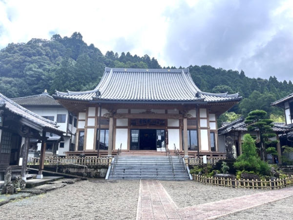 【人吉市】常時見学可能！幽霊寺と呼ばれる「永国寺（えいこくじ）」にある幽霊の掛軸を見てきました！