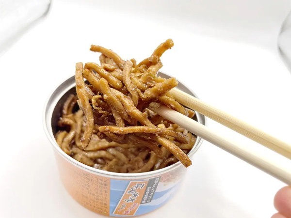 B級ご当地グルメ「富士宮やきそば」の缶詰が売られていたので買ってみた