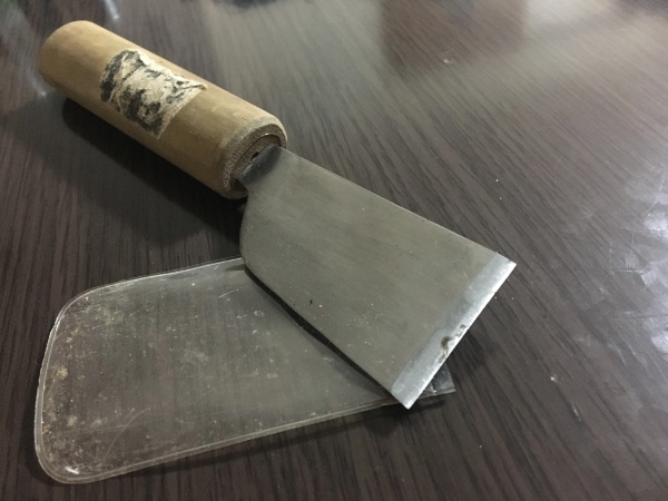 革細工の始め方!初心者向けにレザークラフトの基本のやり方や揃える道具を解説!