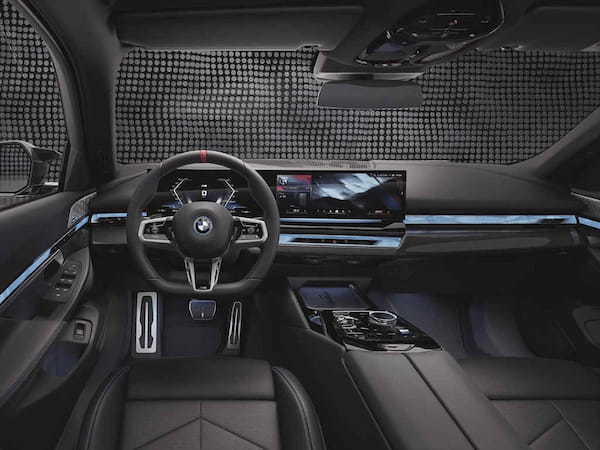 【セダン再燃】「BMW5シリーズ」は品格、様式美、ドライビングパフォーマンスが宿る新時代の「選ばれるクルマ」