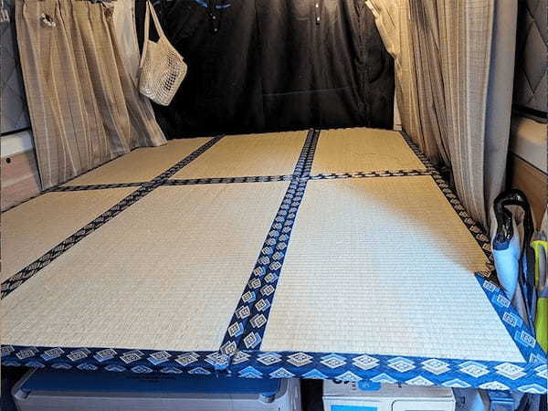 【実体験】商用ハイエースの車中泊DIY！毎年車検をラクに乗り切る工夫を紹介