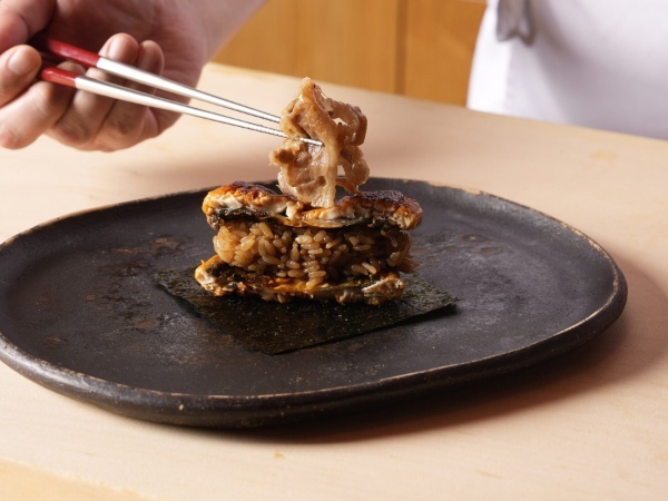 【TERUZUSHI×牛めし松屋】「2023年土用の丑の日超豪華コラボ」7月4日20:00～楽天市場にて販売開始！UNAGYUBURGER KIT！