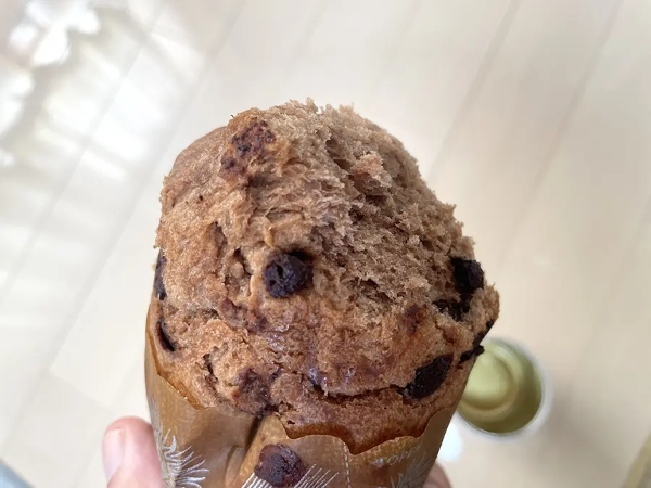 なんぞこれは！「チョコバット」の防災食　静岡限定「チョコバットくんのふわチョコパン」が斬新すぎた