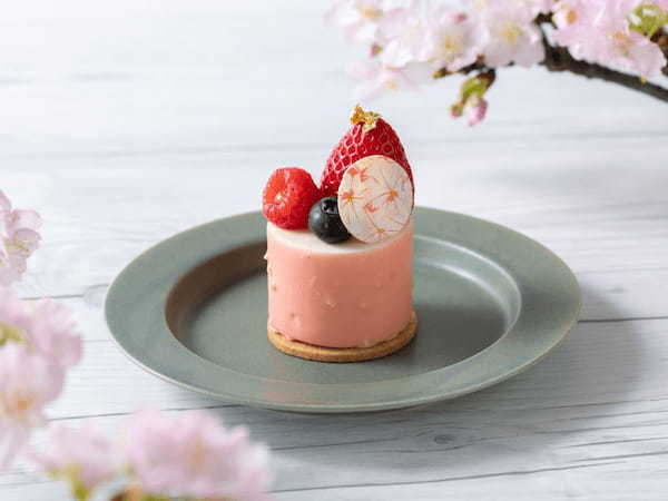 ザ・リッツ・カールトン東京のメニューと楽しむ期間限定屋外ラウンジ「THE SINGLETON BLOSSOM LOUNGE」
